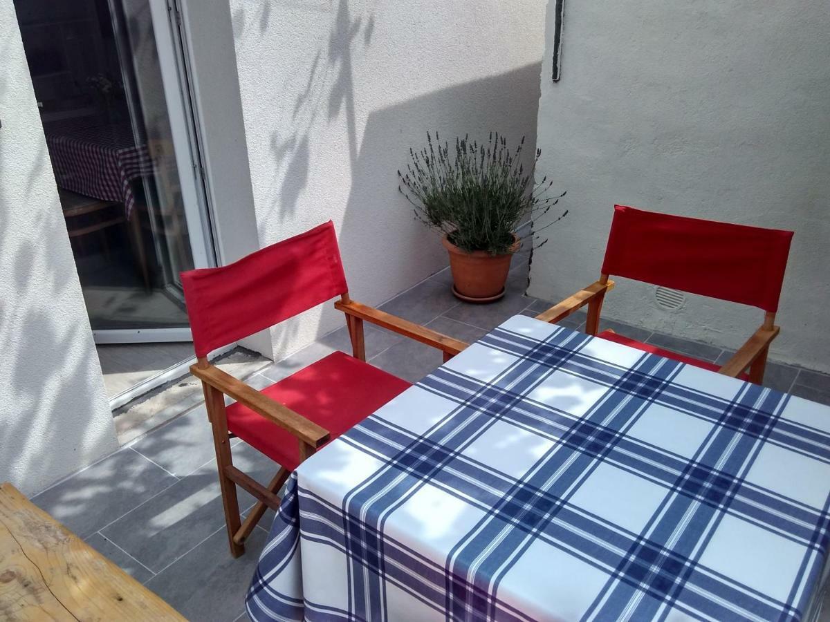 Apartman Nora Apartment Hvar Town Bagian luar foto